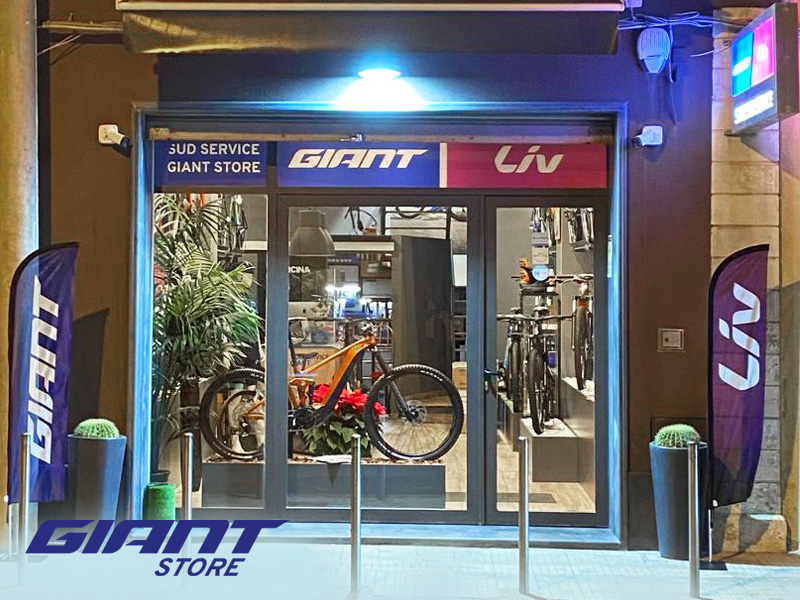 Visit the website of Giant Store Siracusa 