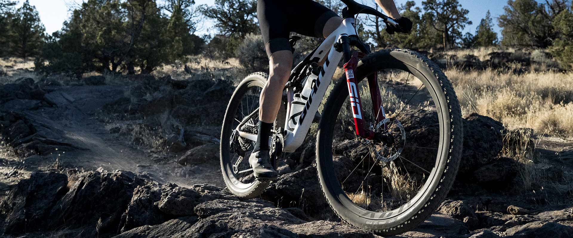 XCR Carbon XC Wheelsystem | Rapid Response | Giant Bicycles Japan 日本
