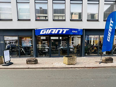 Visit the website of Giant Store Venlo