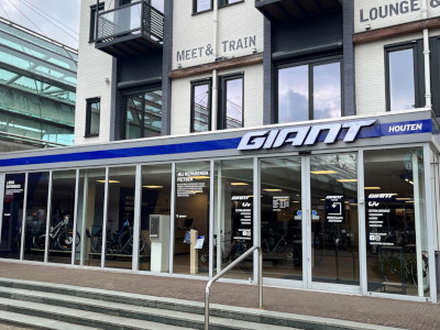 Visit the website of Giant Store Houten