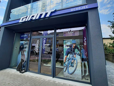Visit the website of Giant Ochojec