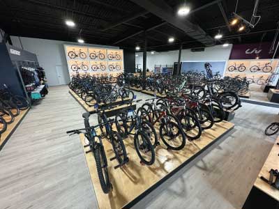 Visit the website of Giant Kanata