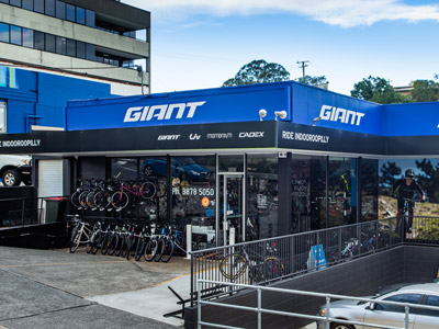 Visit the website of Giant Indooroopilly