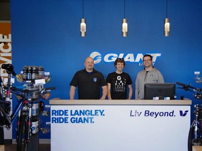 Visit the website of Giant Langley