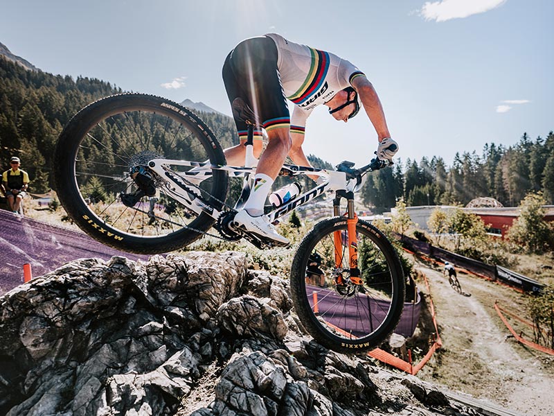 Anthem Advanced SL Testing | Giant Bicycles Official site